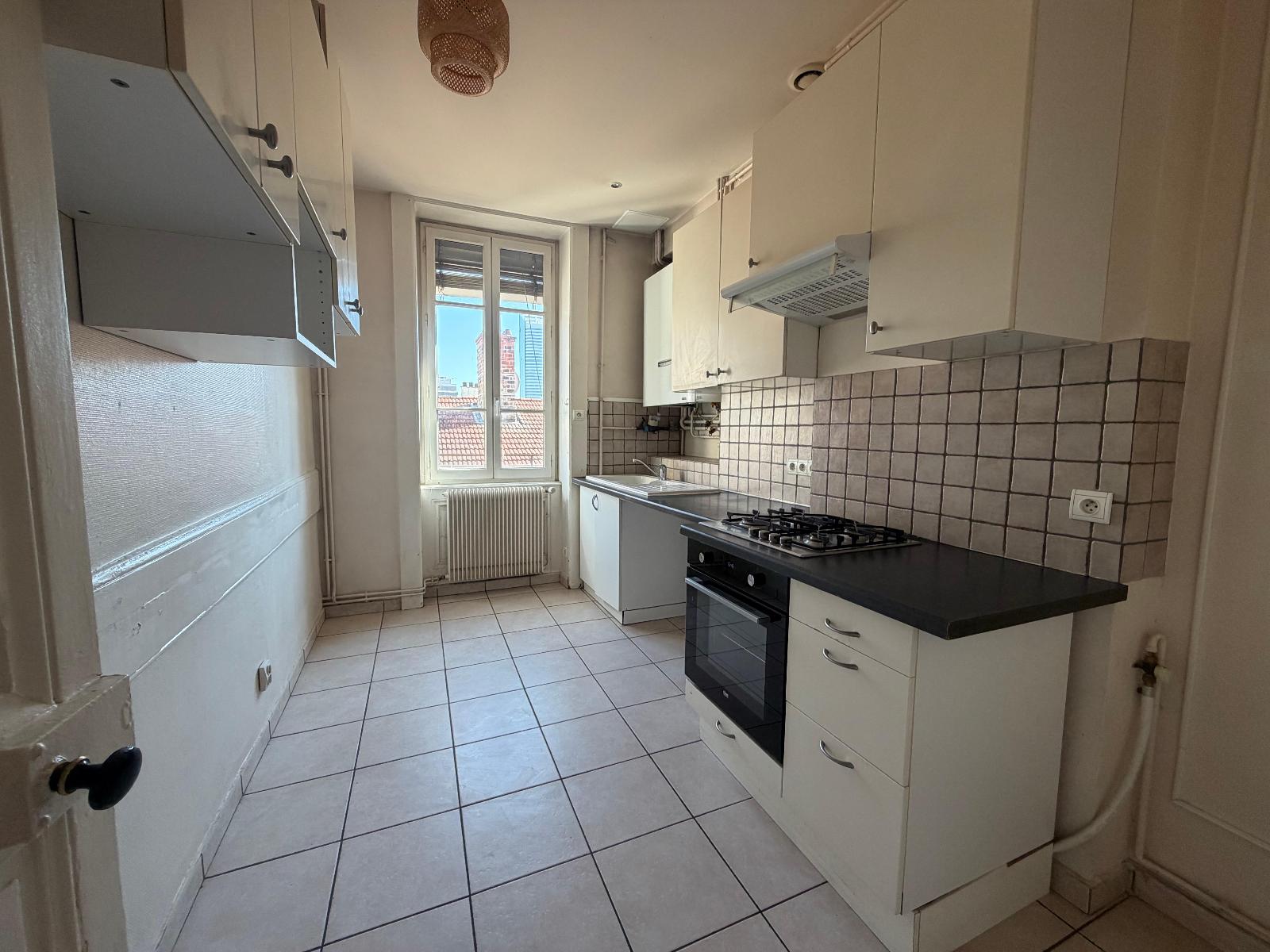 appartement 6 pièces - LYON